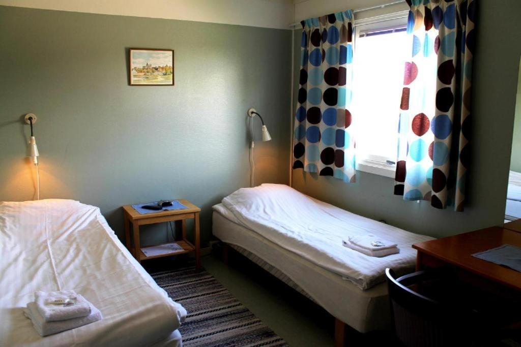 Suderbys Sommarlogi Visby Bagian luar foto